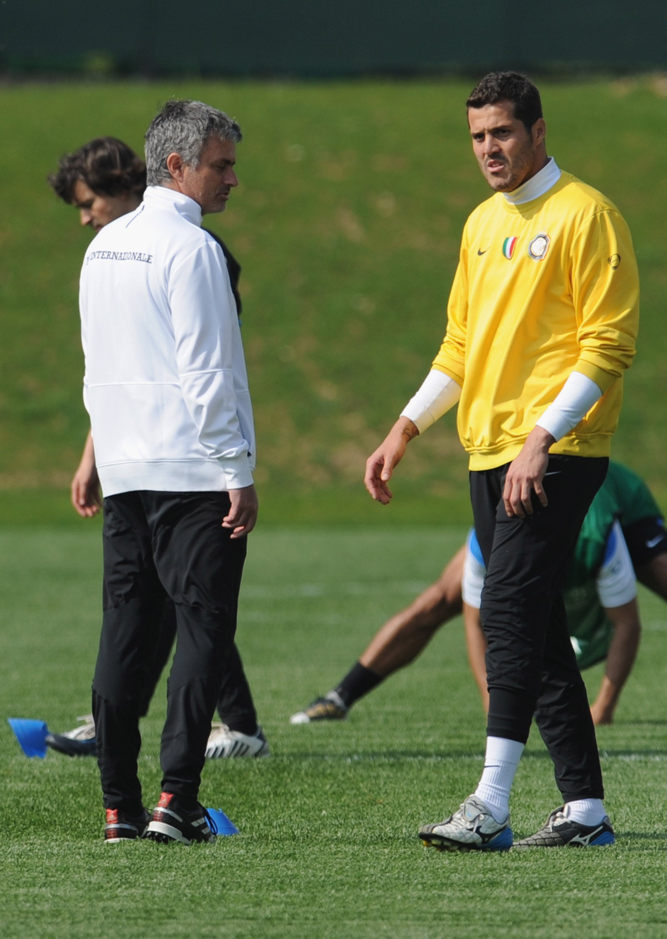 Julio César: "Mourinho me dijo que yo con un solo brazo paraba más que Casillas" Julio César: "Mourinho me dijo que yo con un solo brazo paraba más que Casillas"