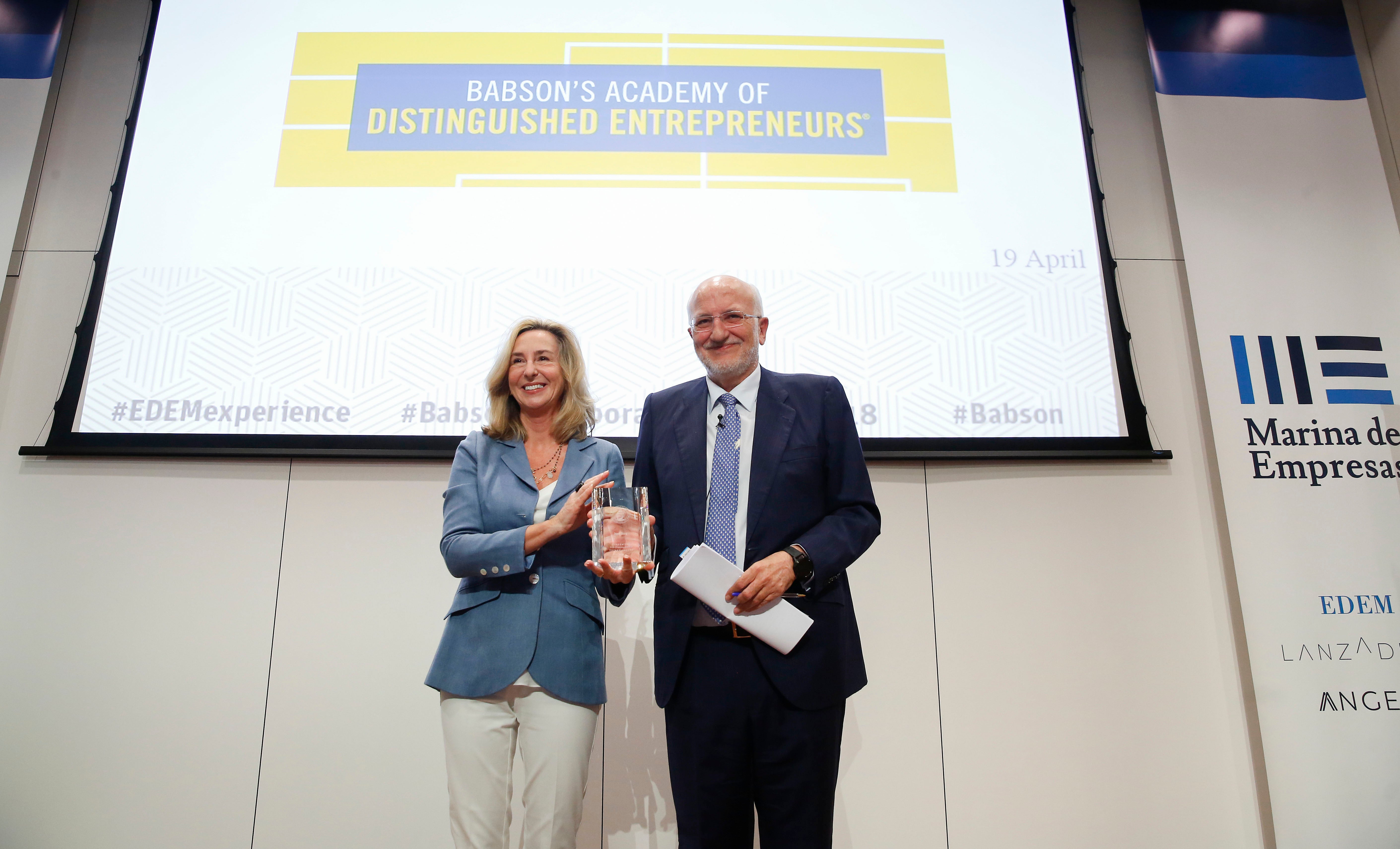 Juan Roig, primer español que entra en la Academia de Emprendedores Distinguidos de Babson College Juan Roig, primer español que entra en la Academia de Emprendedores Distinguidos de Babson College
