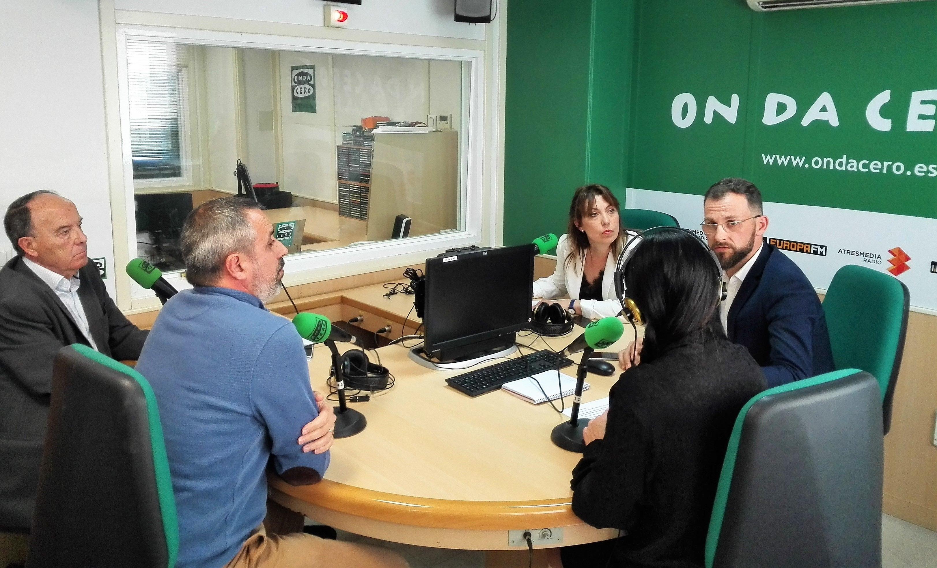 ¿Tiene el Ayuntamiento de Elche un plan para el mantenimiento y reparación de aceras en la ciudad y las pedanías? ¿Tiene el Ayuntamiento de Elche un plan para el mantenimiento y reparación de aceras en la ciudad y las pedanías?