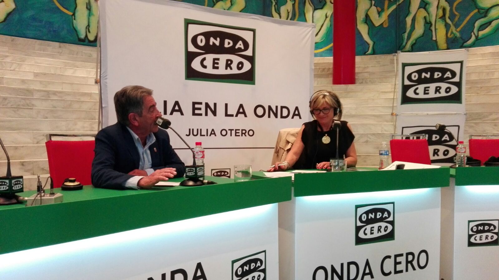 Miguel Ángel Revilla: "Cataluña lo ha cambiado todo, nunca hubiera imaginado que el relevo de Rajoy fuera otro partido de derechas" Miguel Ángel Revilla: "Cataluña lo ha cambiado todo, nunca hubiera imaginado que el relevo de Rajoy fuera otro partido de derechas"