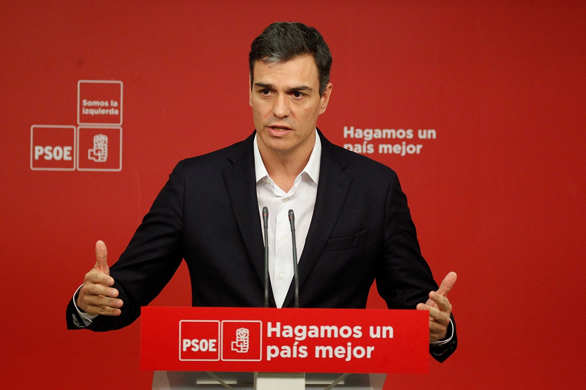 Sánchez a Ciudadanos: "En política no se puede estar en los dos lados del balancín" Sánchez a Ciudadanos: "En política no se puede estar en los dos lados del balancín"