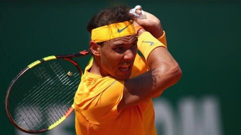 Rafa Nadal devuelve un golpe en Montecarlo