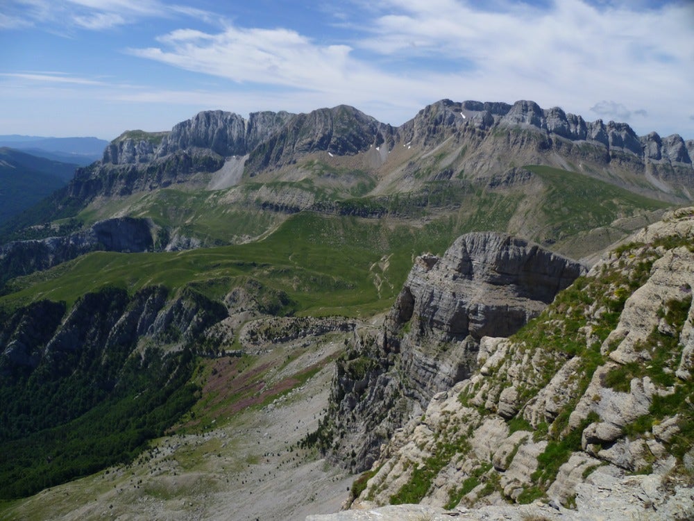 Fin de Semana con 17 personas auxiliadas en 13 rescates en el Pirineo Fin de Semana con 17 personas auxiliadas en 13 rescates en el Pirineo