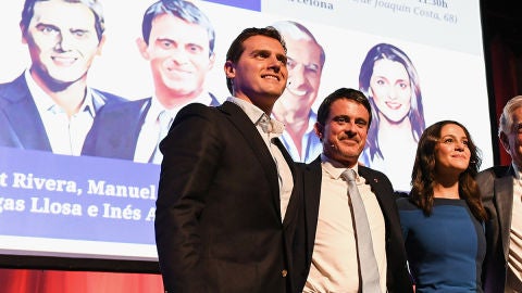 Manuel Valls con Albert Rivera e In&eacute;s Arrimadas