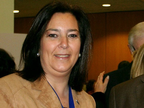 Maite Araluce: "Rajoy nos ha negado que haya un pacto con el PNV en materia penitenciaria con los etarras" Maite Araluce: "Rajoy nos ha negado que haya un pacto con el PNV en materia penitenciaria con los etarras"