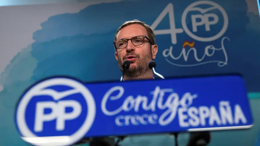 El vicesecretario del Partido Popular del País Vasco, Javier Maroto, durante la rueda de prensa que ha ofrecido esta mañana en la sede popular de la calle Génova en Madrid. El vicesecretario del Partido Popular del País Vasco, Javier Maroto, durante la rueda de prensa que ha ofrecido esta mañana en la sede popular de la calle Génova en Madrid.
