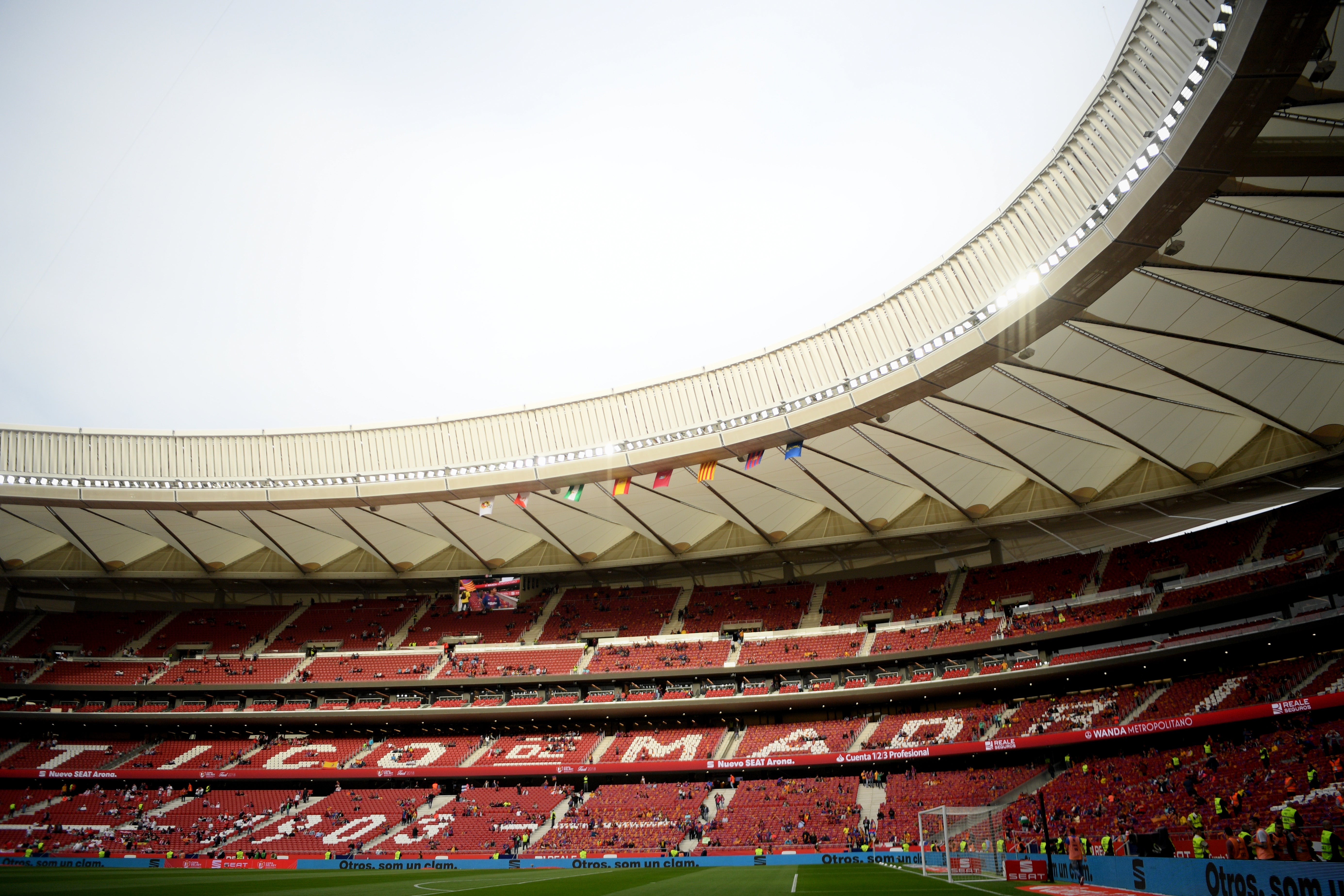 El Wanda cuelga el 'no hay entradas' para el Atlético vs Barça: será el récord de asistencia en un partido femenino El Wanda cuelga el 'no hay entradas' para el Atlético vs Barça: será el récord de asistencia en un partido femenino