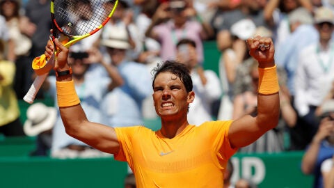 Rafa Nadal celebra su victoria en Montecarlo