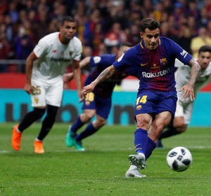 Coutinho lanzando el penalti en el quinto gol Coutinho lanzando el penalti en el quinto gol