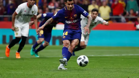 Coutinho lanzando el penalti en el quinto gol Coutinho lanzando el penalti en el quinto gol