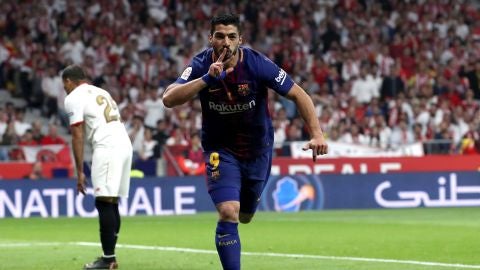 Luis Su&aacute;rez celebrando el gol