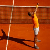 Nadal celebra su triunfo en Montecarlo Nadal celebra su triunfo en Montecarlo