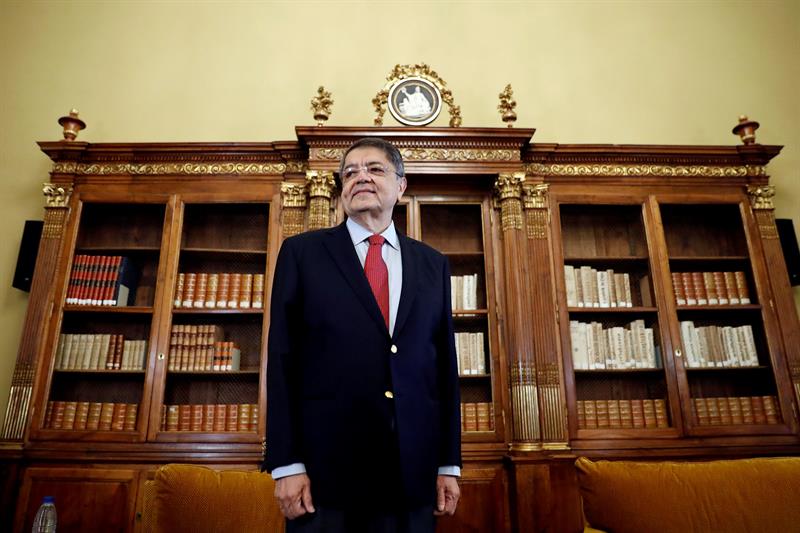 Sergio Ramírez dedica el Premio Cervantes a la memoria de los nicaragüenses asesinados Sergio Ramírez dedica el Premio Cervantes a la memoria de los nicaragüenses asesinados