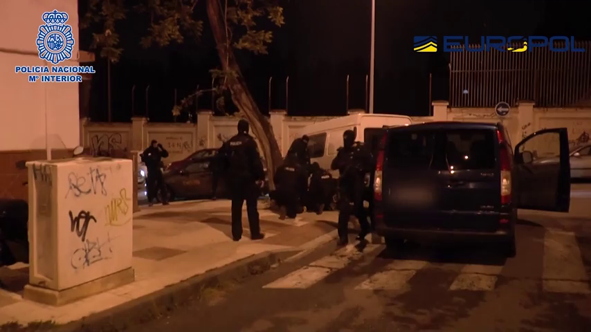 Detenido un hombre condenado por formar parte de una célula de captación de yihadistas Detenido un hombre condenado por formar parte de una célula de captación de yihadistas