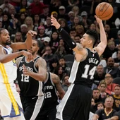Danny Green y LaMarcus Aldridge, en acción ante Kevin Durant Danny Green y LaMarcus Aldridge, en acción ante Kevin Durant