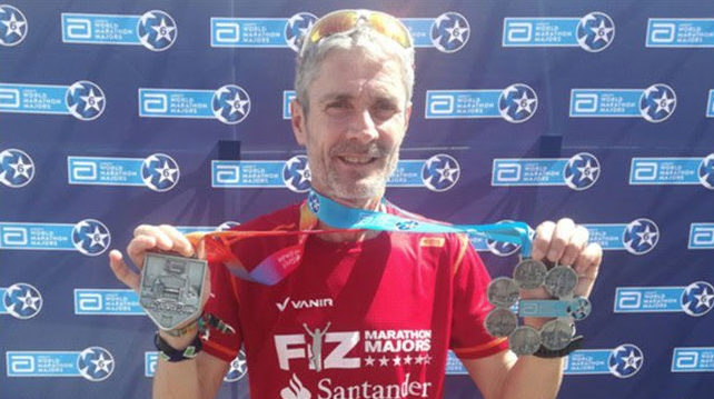 Martin Fitz tras conseguir el 'Six World Marathon Majors': "Hemos demostrado que hay vida después de los 50" Martin Fitz tras conseguir el 'Six World Marathon Majors': "Hemos demostrado que hay vida después de los 50"