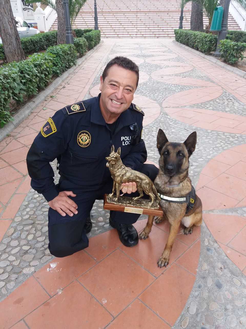 Kenia, una perra de la Policía Local de Elche gana el Campeonato Nacional de Perros Detectores de Sustancias Kenia, una perra de la Policía Local de Elche gana el Campeonato Nacional de Perros Detectores de Sustancias