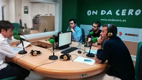 Pacheta ha estado en Onda Cero Elche tras clasificar al Elche CF para el playoff. ELCHE CF