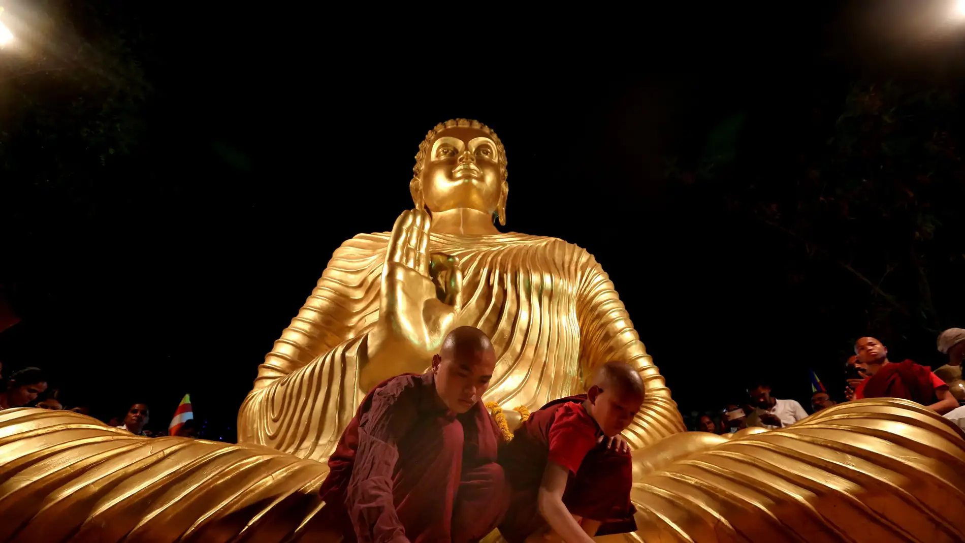 Orando a Buda (30-04-2018)