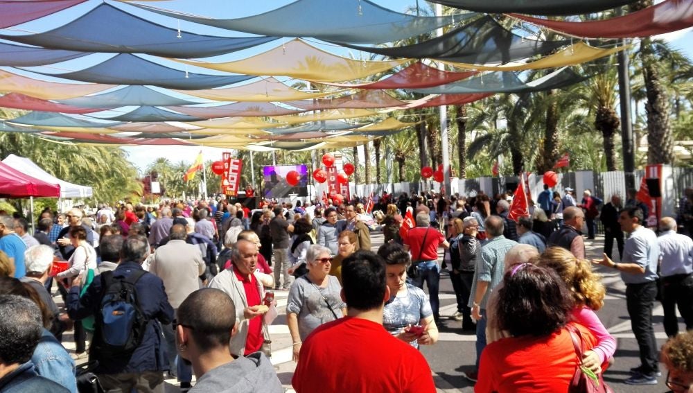 En Elche, la manifiestación del 1 de mayo ha finalizado en el Paseo de la Estación