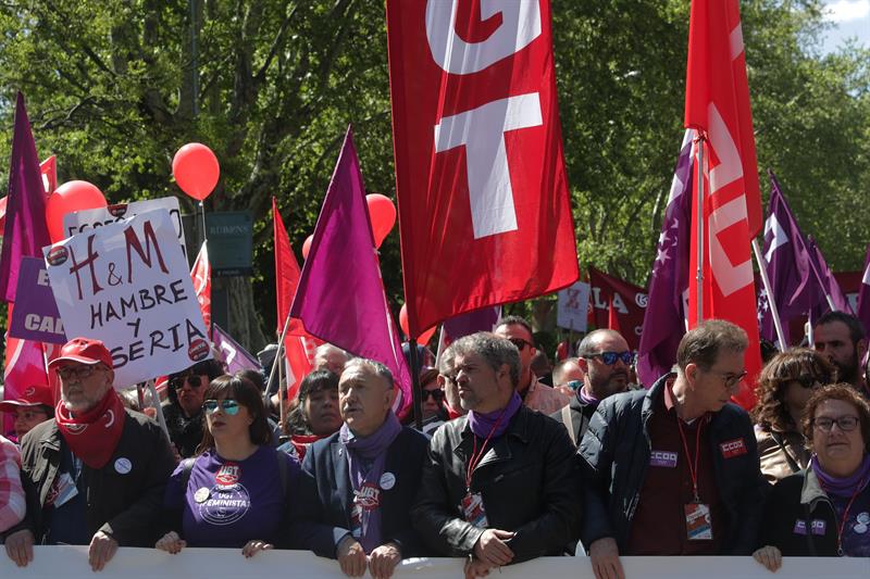 Personas físicas: Mujeres y pensionistas eclipsan a los sindicatos Personas físicas: Mujeres y pensionistas eclipsan a los sindicatos
