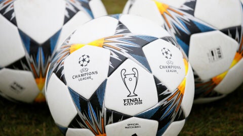 Los balones de la final de Champions en Kiev