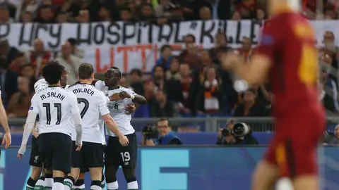 El Liverpool celebra un gol ante la Roma El Liverpool celebra un gol ante la Roma