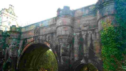 Puente de los perros suicidas