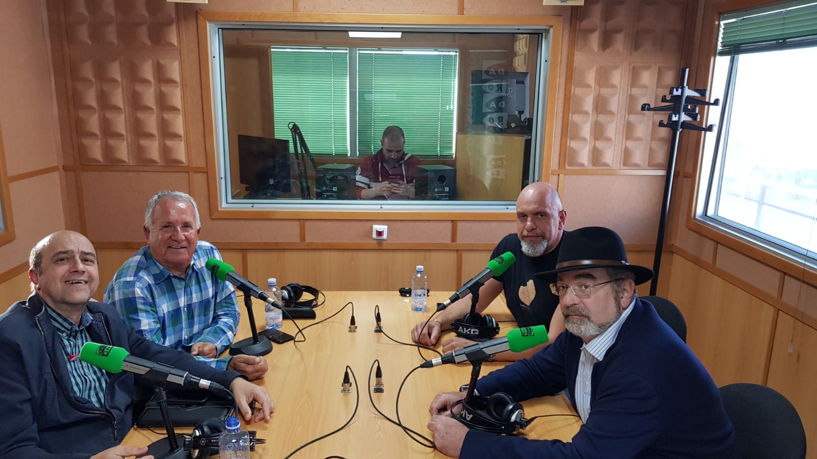 Aquí En La Onda Canarias Lunes 30/04/2018 Aquí En La Onda Canarias Lunes 30/04/2018