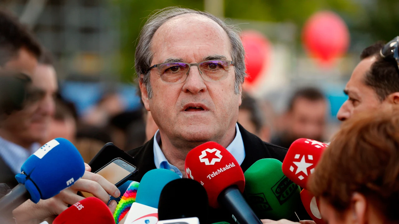 Ángel Gabilondo en los actos del dos de mayo