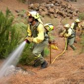 Los bomberos de Tragsa piden ser contratados durante todo el año