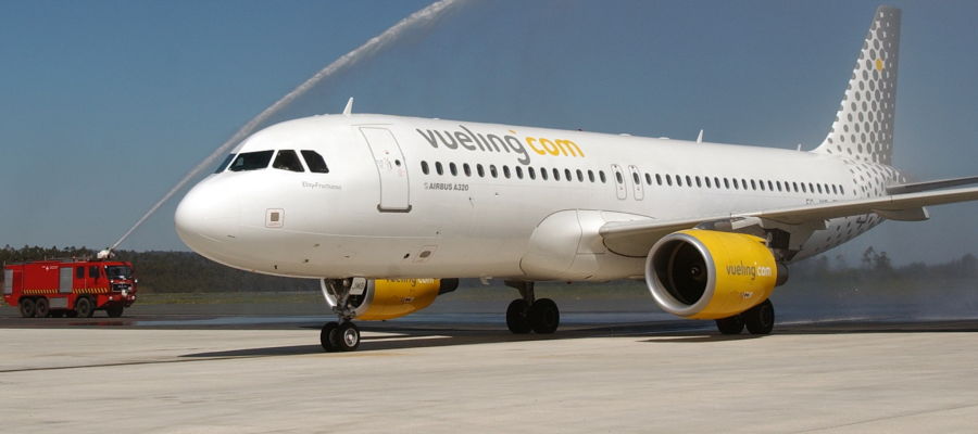 Un avión de la compañía Vueling. Un avión de la compañía Vueling.