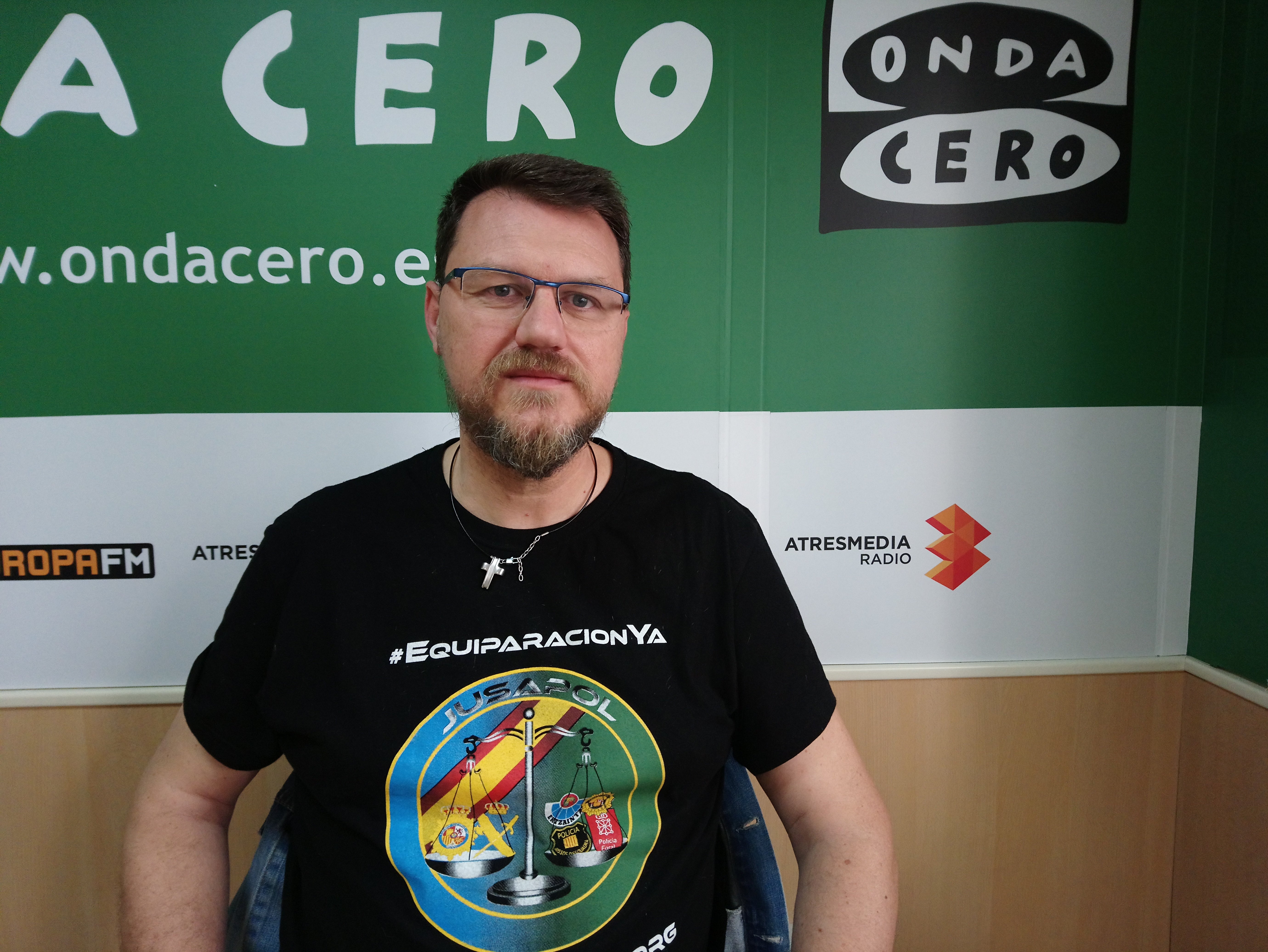 "Equiparar los sueldos de la Policia Nacional y la Guardia Civil con los de las policías autonómicas es una cuestión de justicia" "Equiparar los sueldos de la Policia Nacional y la Guardia Civil con los de las policías autonómicas es una cuestión de justicia"