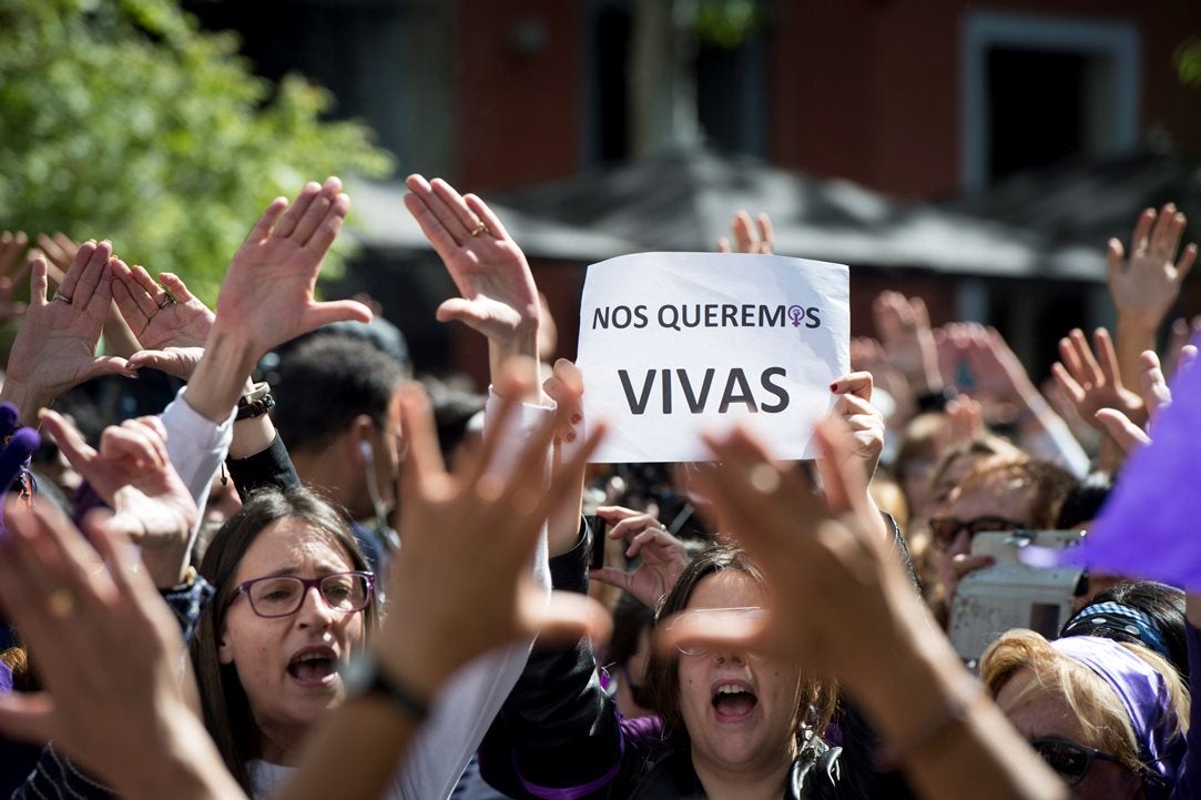 Los estudiantes de Gramada se suman a las concentraciones nacionales contra la sentencia de La Manada Los estudiantes de Gramada se suman a las concentraciones nacionales contra la sentencia de La Manada