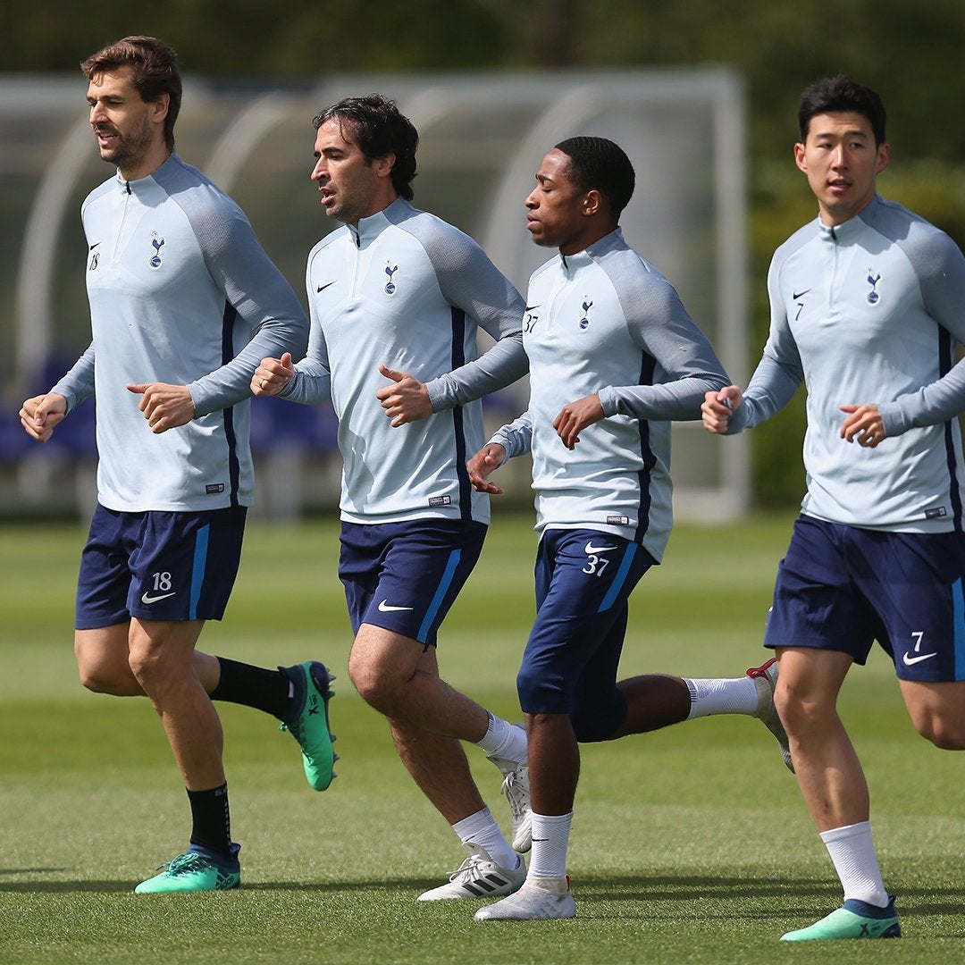 Raúl entrena con el Tottenham como parte de su preparación para ser entrenador Raúl entrena con el Tottenham como parte de su preparación para ser entrenador