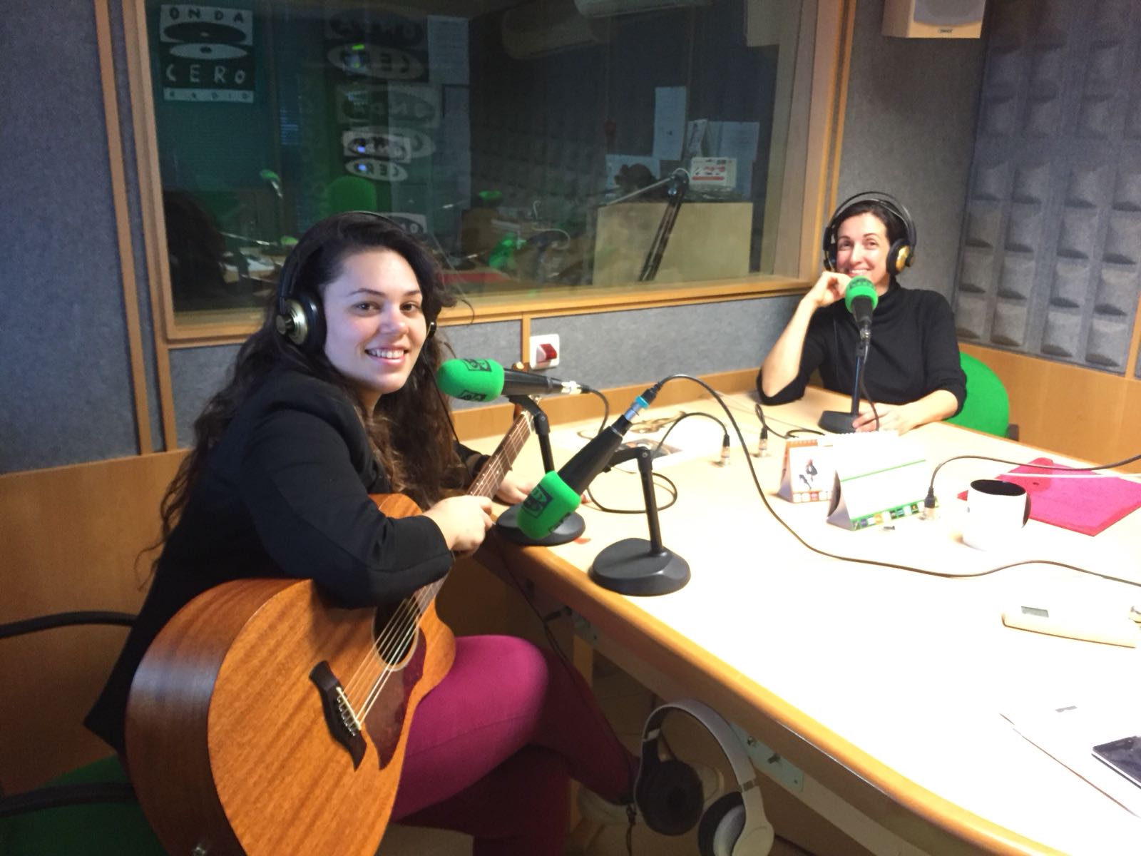 Carmen Quinteiro: "Las madres son heroínas sin capa" Carmen Quinteiro: "Las madres son heroínas sin capa"
