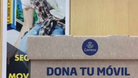 Campa&ntilde;a de recogida de m&oacute;viles en Correos