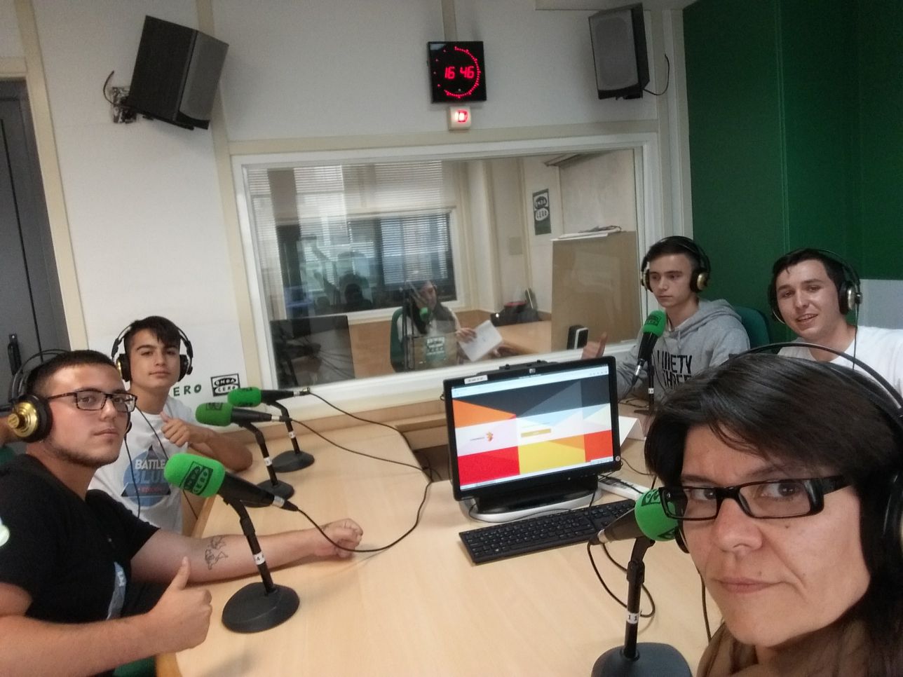 El Escorxador acoge la final de la Batalla de Gallos con los mejores raperos aficionados de la provincia El Escorxador acoge la final de la Batalla de Gallos con los mejores raperos aficionados de la provincia