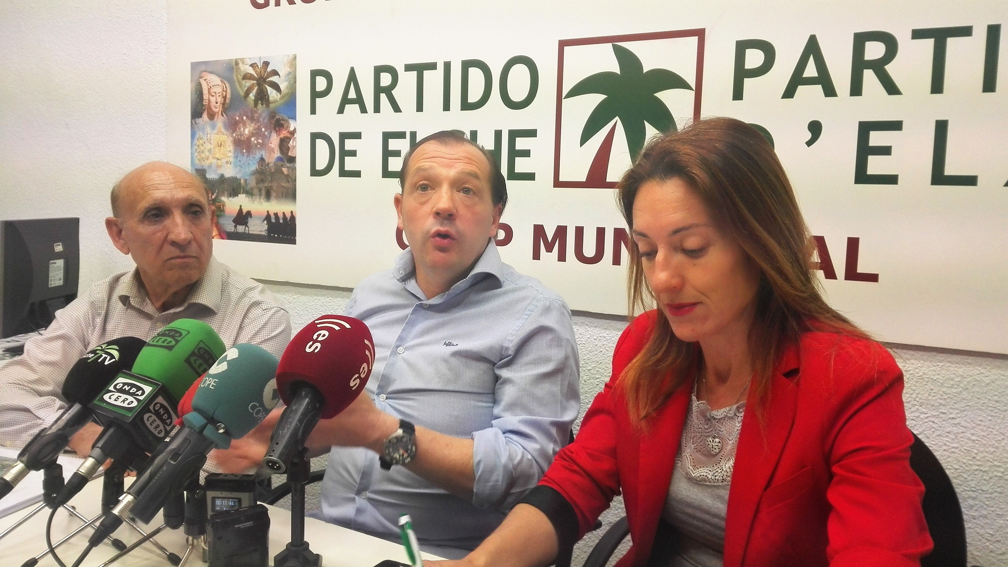 El futuro desenlace del proyecto de Mercado Central resquebraja internamente al tripartito El futuro desenlace del proyecto de Mercado Central resquebraja internamente al tripartito