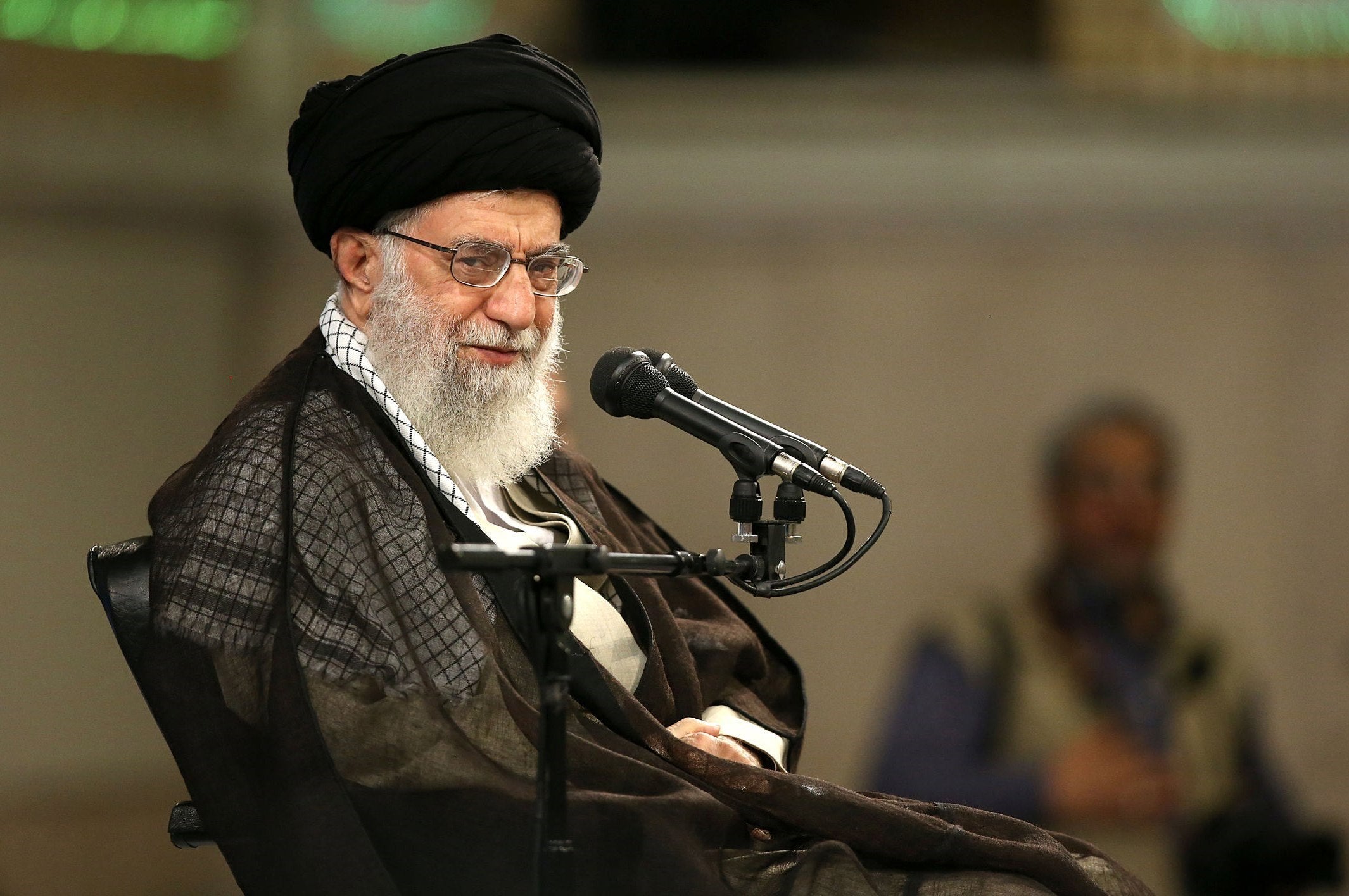 El líder supremo de Irán amenaza a EEUU con una "dura venganza" por la muerte del general Soleimani El líder supremo de Irán amenaza a EEUU con una "dura venganza" por la muerte del general Soleimani