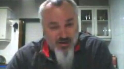 Un profesor de la Universidad de Santiago de Compostela sobre la v&iacute;ctima de la manada: &ldquo;La chavala se deja hacer evidentemente y disfruta" 