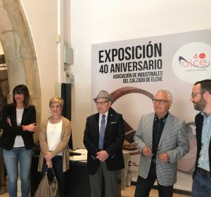 Exposición sobre los 40 años de la Asociación de Industriales del Calzado de Elche Exposición sobre los 40 años de la Asociación de Industriales del Calzado de Elche