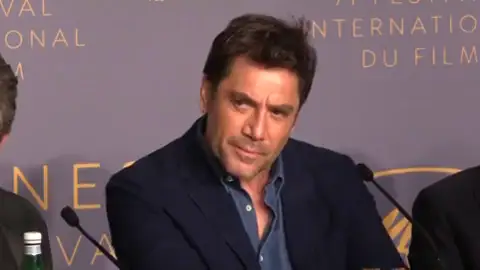 La aplaudida respuesta de Javier Bardem a la pregunta machista de un periodista en Cannes La aplaudida respuesta de Javier Bardem a la pregunta machista de un periodista en Cannes