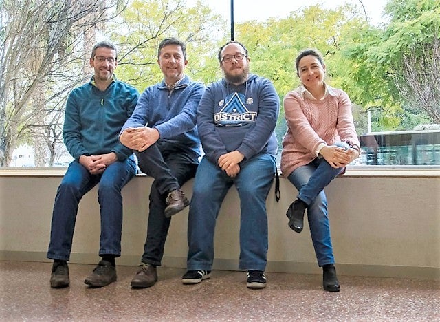 Una investigación del Instituto de Neurociencias de la UMH de Elche descubre un mecanismo para reparar nervios dañados Una investigación del Instituto de Neurociencias de la UMH de Elche descubre un mecanismo para reparar nervios dañados