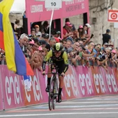 Esteban Chaves, durante la primera etapa del Giro Esteban Chaves, durante la primera etapa del Giro