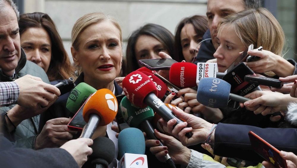 Cifuentes, citada de nuevo este lunes por la jueza que investiga su máster Cifuentes, citada de nuevo este lunes por la jueza que investiga su máster