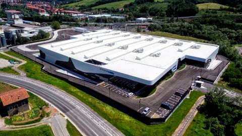 Inauguraci&oacute;n de Irizar e-mobility en Aduna