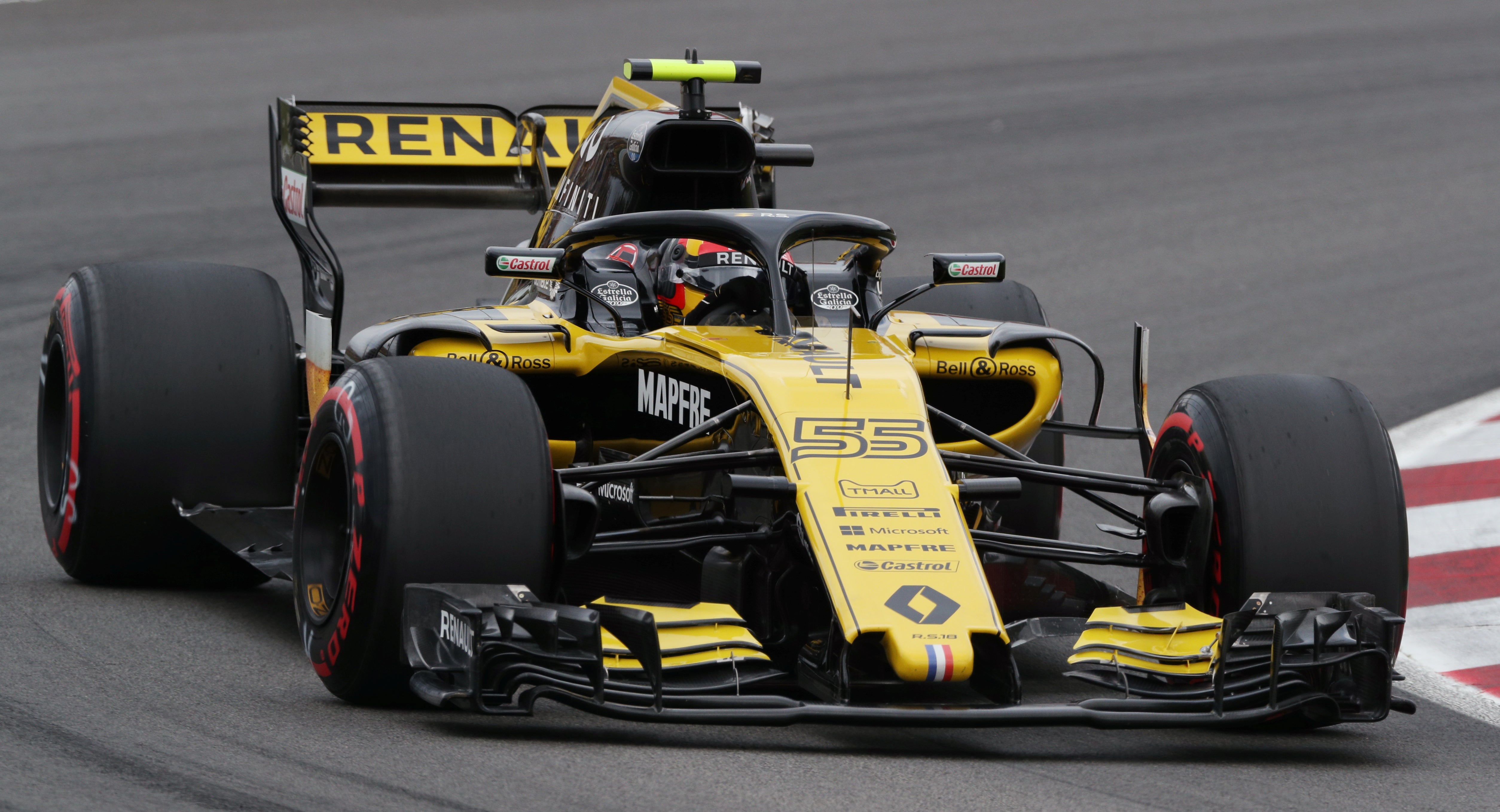 Sainz: "No esperábamos pasar a la Q3, pero hemos vuelto donde merecíamos" Sainz: "No esperábamos pasar a la Q3, pero hemos vuelto donde merecíamos"