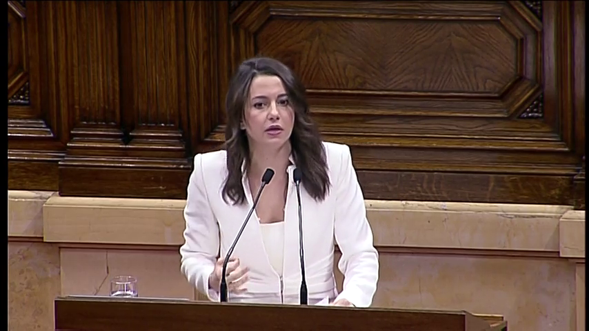 Arrimadas a Torra: "Usted no ha venido a dirigir un gobierno sino un CDR" Arrimadas a Torra: "Usted no ha venido a dirigir un gobierno sino un CDR"