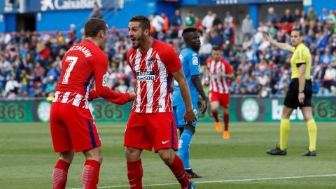 Koke celebrando el gol